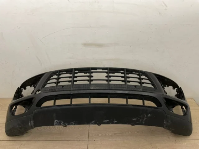 Бампер передний для Porsche Macan 95B 2014-2023 на фотографиях