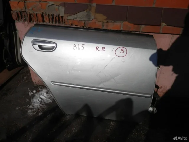 Двери для Subaru Legacy BL/B13 2003-2009 на фотографиях
