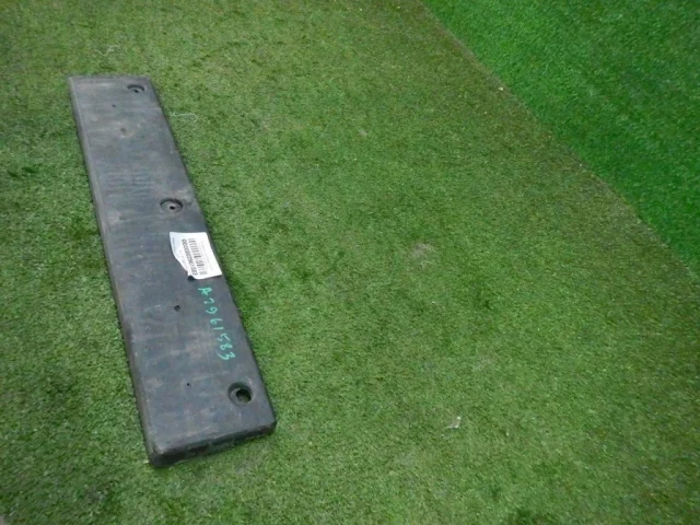 Накладка под номер для Hyundai Tucson TL rest 2018-2021 на фотографиях