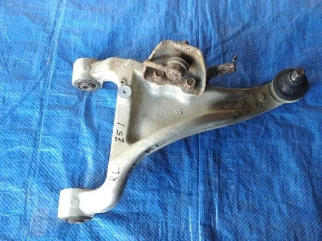 Рычаг задний левый нижний для Nissan Murano Z51 2007-2015 на фотографиях