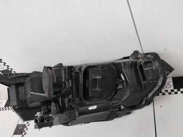 Фары для Volkswagen Passat (B8.5) 2019+ на фотографиях