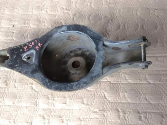 Качающийся рычаг левый для Nissan Murano Z51 2007-2015 на фотографиях