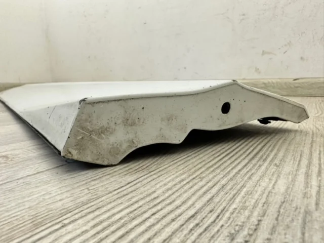 Мотор стеклоподъемника передний правый для Volkswagen Touareg III (CR) 2018+ на фотографиях