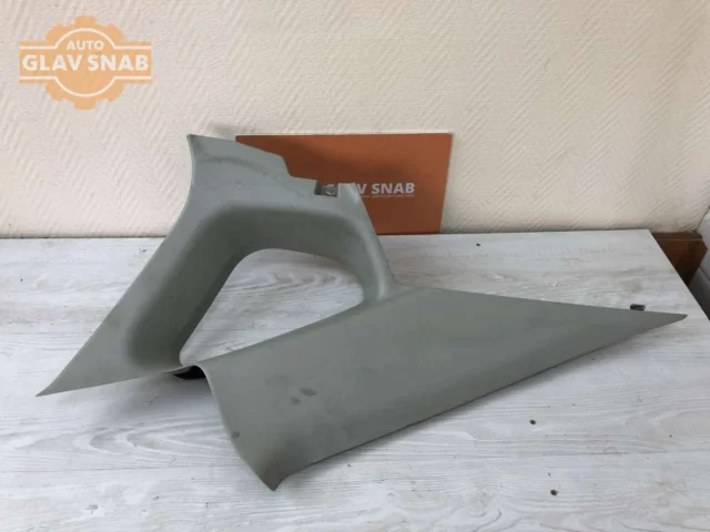 Обшивка центральной левой стойки для Nissan Almera G15 2012-2019 на фотографиях