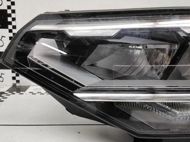 Фары для Volkswagen Passat (B8.5) 2019+ на фотографиях