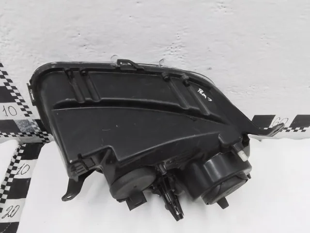 Фара левая для Renault Duster EU 2010-2015 на фотографиях