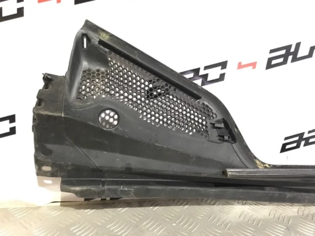 Жабо правое для Citroen DS4 2011-2016 на фотографиях