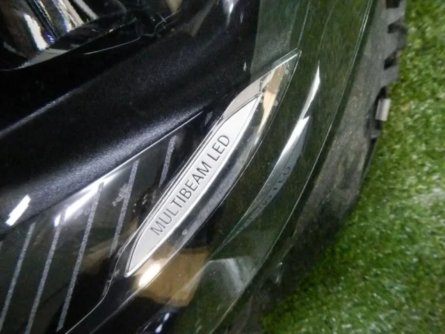 Фары для Mercedes-Benz S class W223 2021+ на фотографиях