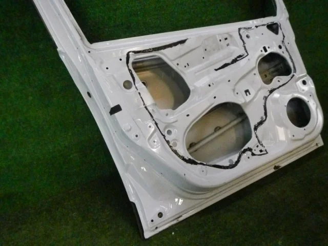 Двери для Suzuki SX4 2013-2016 на фотографиях