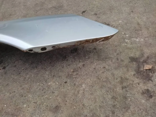 Крылья для Mercedes-Benz S class W220 1998-2005 на фотографиях