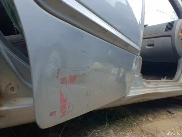 Дверь задняя правая для Hyundai Accent 2 Седан LC 1999-2012 на фотографиях