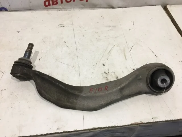 Рычаг передний правый нижний для BMW 5er Ф10 2010-2013 на фотографиях