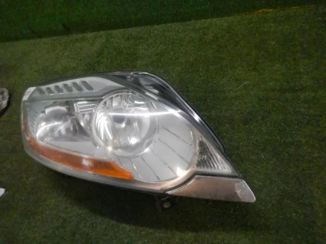 Фара левая для Ford Kuga CBV 2008-2013 на фотографиях