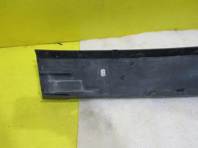 Накладка переднего бампера правая для Ford Kuga CBV 2008-2013 на фотографиях