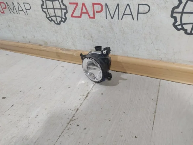 Противотуманка (ПТФ) передняя левая для Infiniti QX 80 2013-2022 на фотографиях