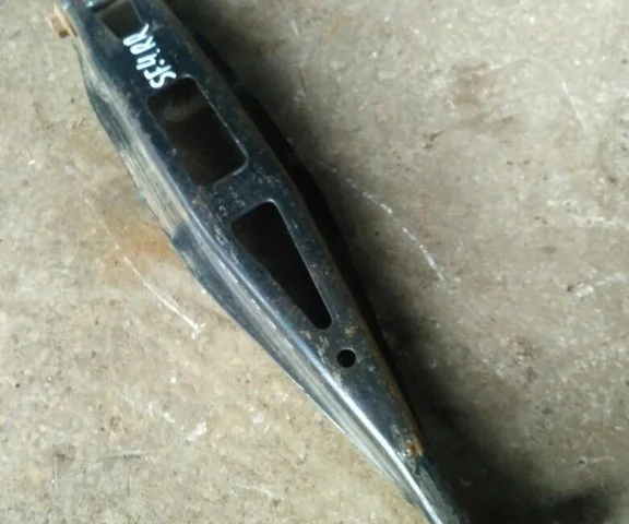 Рычаг задний левый нижний для Subaru Forester SH 2008-2012 на фотографиях