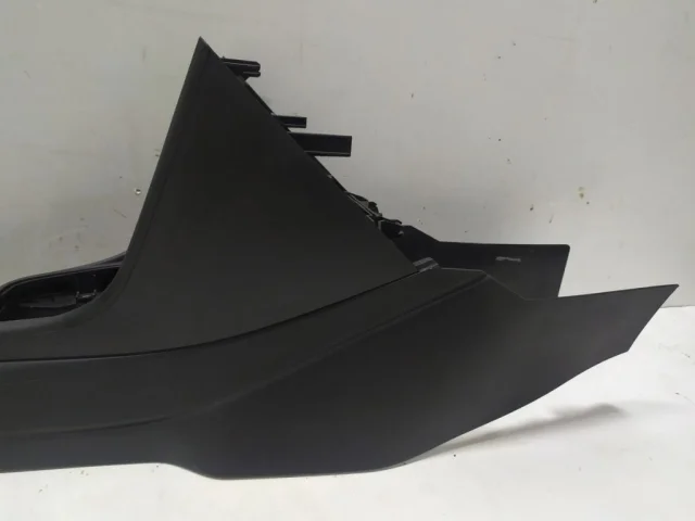 Крышка подлокотника для Volkswagen Polo V (6R) 2009-2014 на фотографиях