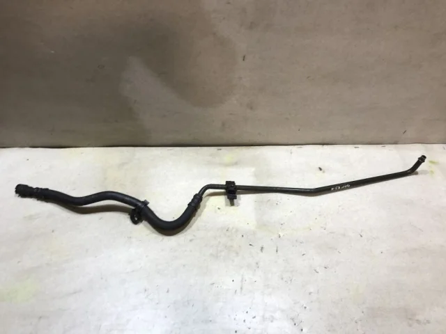 Трубка радиатора охлаждения АКПП (выпускная) для BMW X5 Е53 1999-2006 на фотографиях