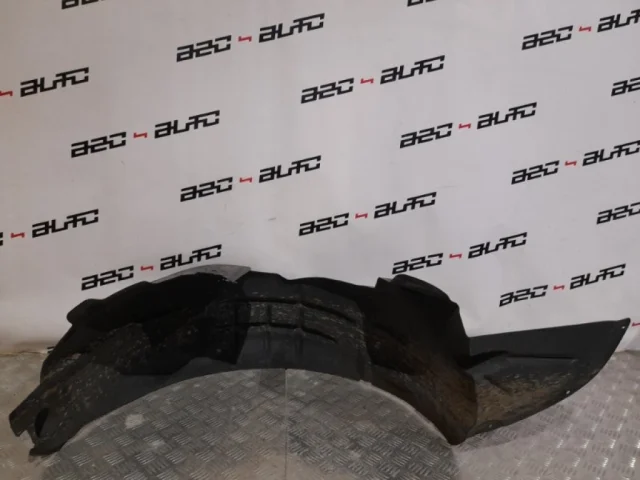 Крылья для Peugeot 308 SW T7 2007-2014 на фотографиях