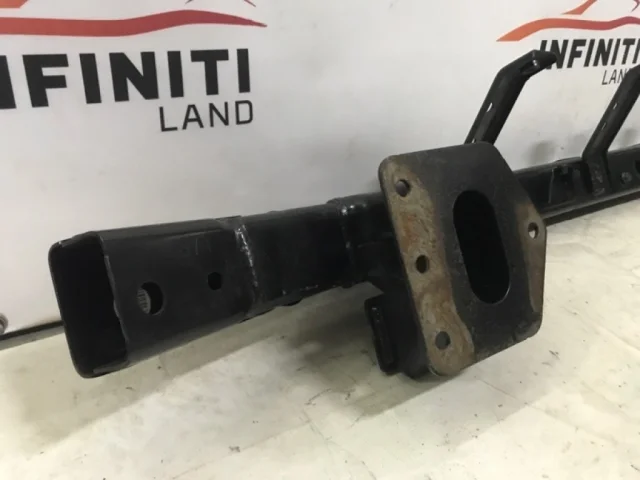 Усилитель бампера передний верхний для Infiniti QX 80 2013-2022 на фотографиях