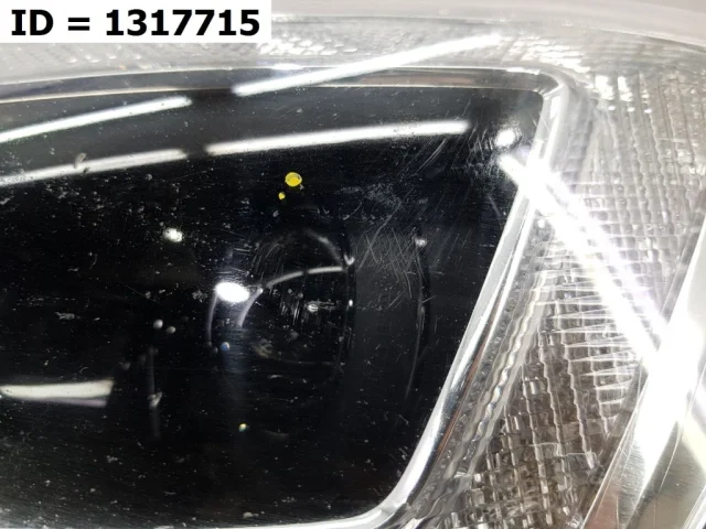 Фара ксенон левая для Subaru XV GT/G24 2017+ на фотографиях