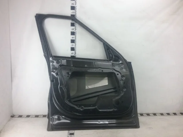 Дверь передняя левая для Land Rover Discovery L319 Rest 2013-2017 на фотографиях