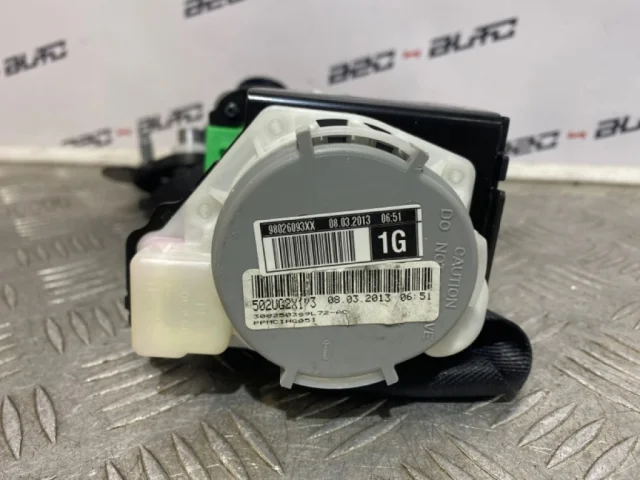 Ремень безопасности передний левый для Citroen C4 Хэтчбек 2010-2016 на фотографиях