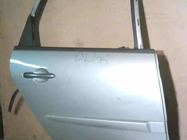 Двери для Renault Scenic JM rest 2006-2009 на фотографиях