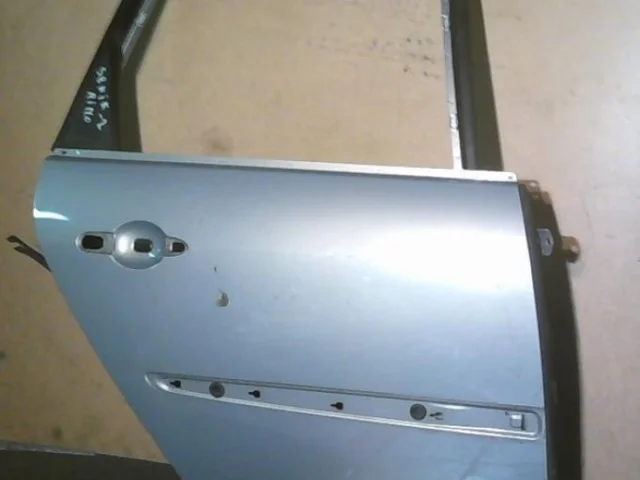 Двери для Renault Scenic JM rest 2006-2009 на фотографиях