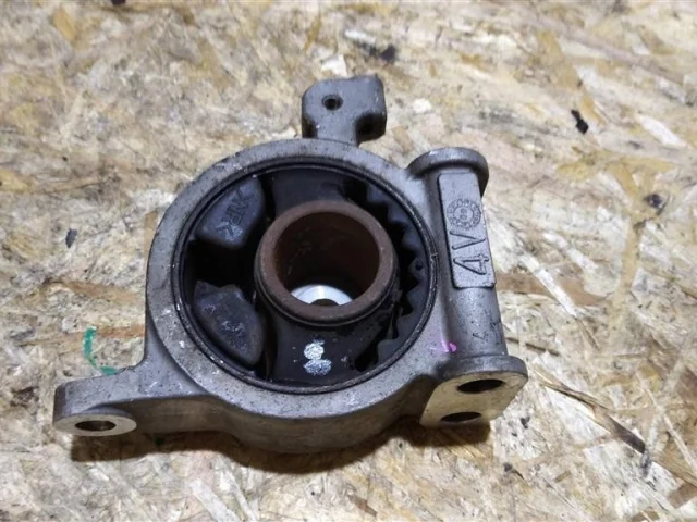 Подушка двигателя передняя левая нижняя для Nissan Teana J32 2008-2013 на фотографиях