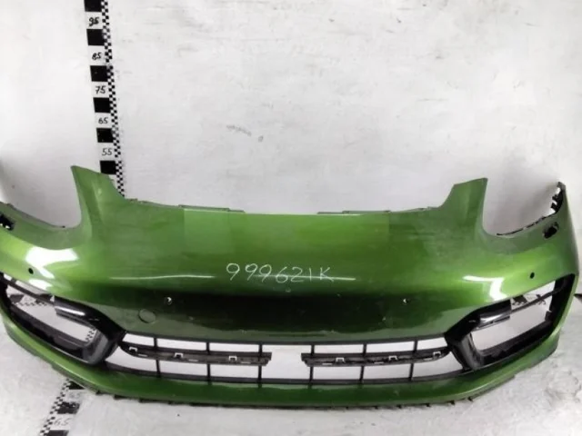 Бампер передний для Porsche Panamera Универсал 2017-2024 на фотографиях