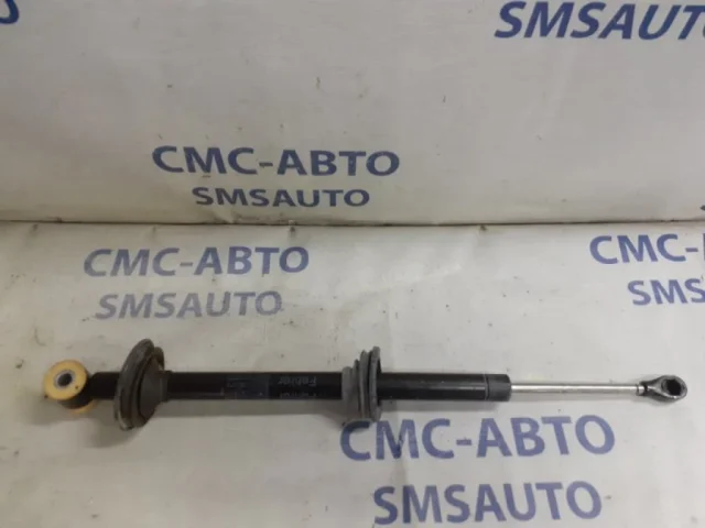 Ограничитель двери передней левой для Mercedes-Benz S class W221 2005-2013 на фотографиях