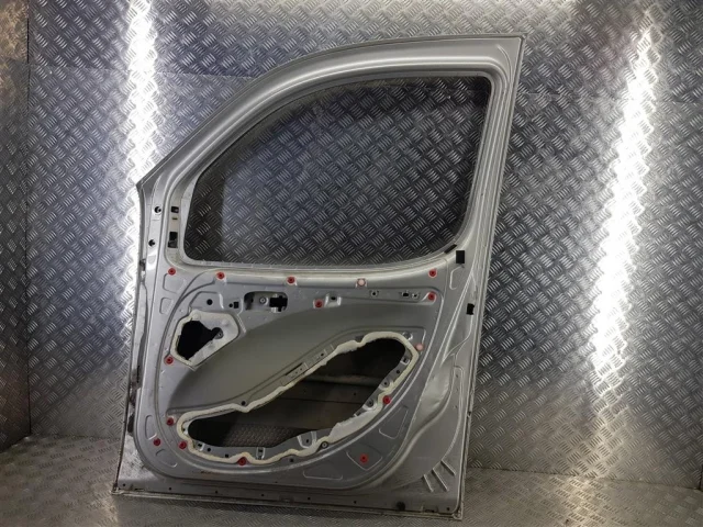 Двери для Fiat Doblo 223 2001-2016 на фотографиях