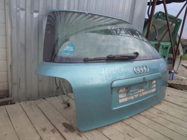 Крышка багажника для Audi A4 B5 Avant 1994-2001 на фотографиях