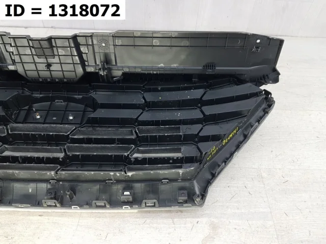 Решетка радиатора для Hyundai Creta 2 SU2 2021+ на фотографиях