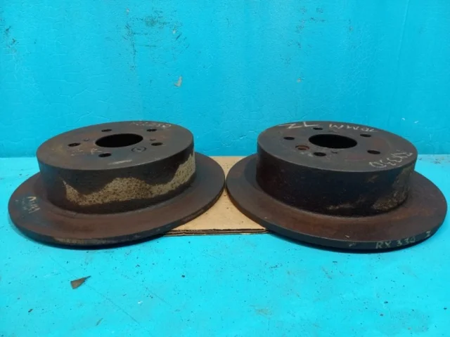 Тормозные колодки задние для Lexus RX MCU38, MCU33, MCU35 (USA) 2004-2009 на фотографиях