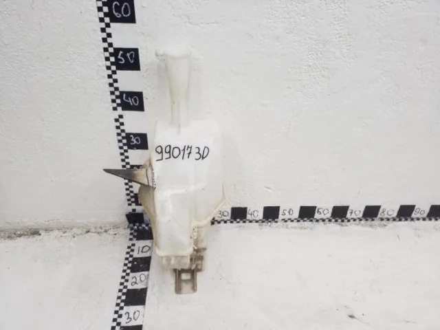 Бачок омывателя для Hyundai Creta 2 SU2 2021+ на фотографиях