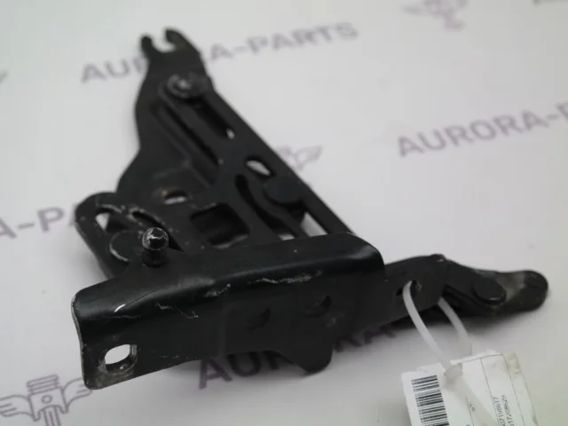 Петля капота правая для BMW X5 Е70 2006-2013 на фотографиях