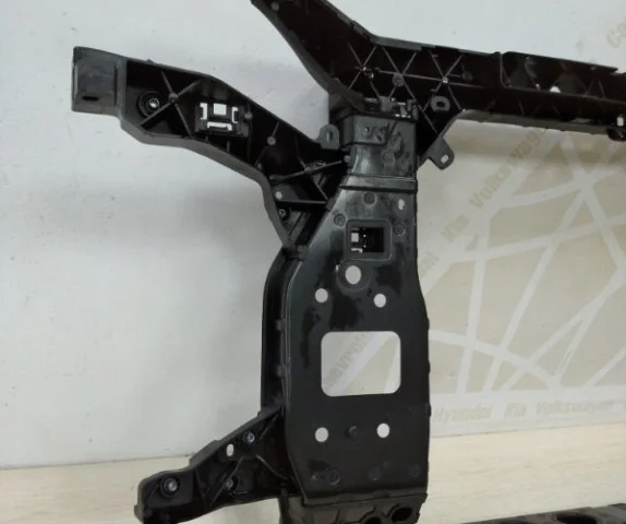 Панель радиатора (телевизор) для Hyundai Tucson NX4 2020+ на фотографиях