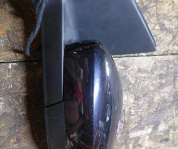 Стекла и зеркала для Volkswagen Polo V (6R) 2009-2014 на фотографиях