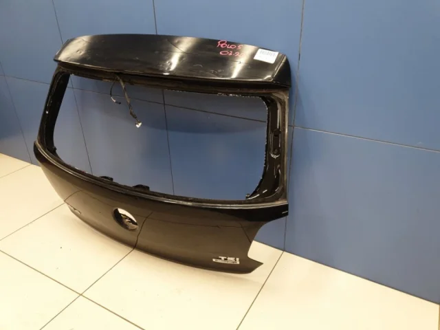 Крышка багажника для Volkswagen Polo V (6R) 2009-2014 на фотографиях
