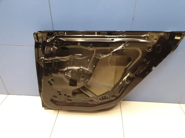 Двери для BMW 5er Е61 Touring 2003-2010 на фотографиях