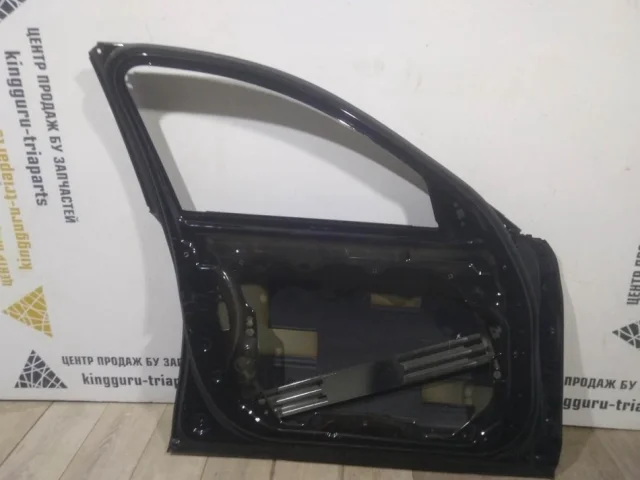 Накладка на дверь передняя левая для BMW 5er G30 2016-2023 на фотографиях