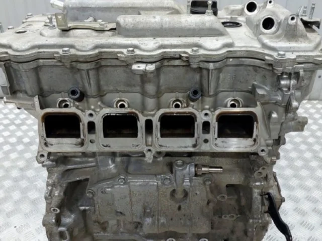 Двигатель без навесного для Toyota Camry XV50 II rest 2017-2018 на фотографиях