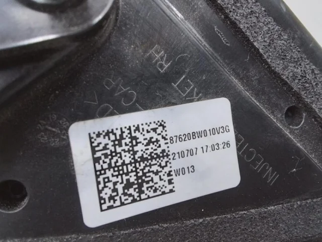 Стекла и зеркала для Hyundai Creta 2 SU2 2021+ на фотографиях