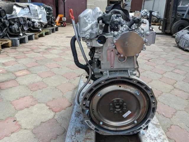 Двигатель без навесного для Mercedes-Benz C class A205 2014-2020 на фотографиях