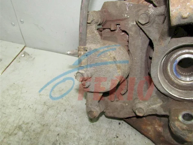 Суппорт передний правый для Lexus RX MCU38, MCU33, MCU35 (USA) 2004-2009 на фотографиях