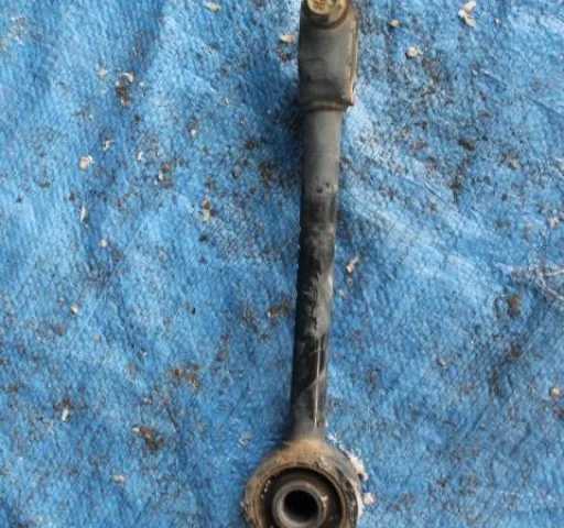 Стойка стабилизатора задняя для Nissan Murano Z51 2007-2015 на фотографиях