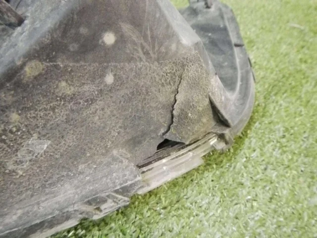 Противотуманка (ПТФ) передняя левая для Kia Cerato YD 2016-2020 rest. на фотографиях