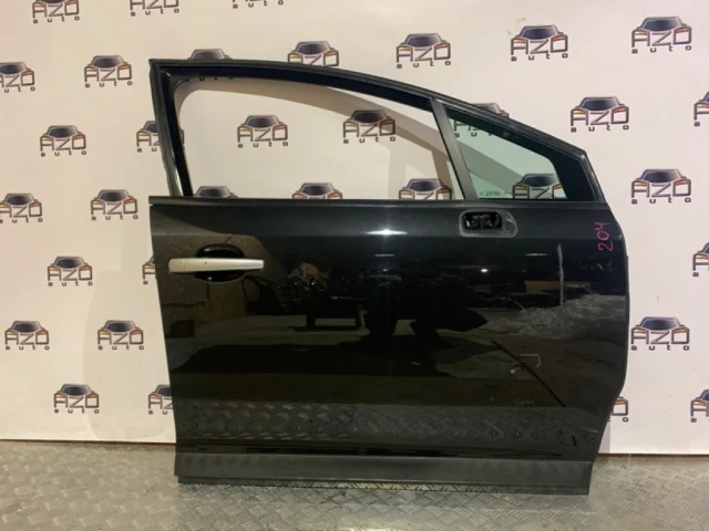 Двери для Citroen C4 Хэтчбек 2004-2011 на фотографиях